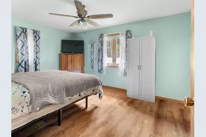 407 S 5th St, Reedsville, WI 54230 - Photo 10