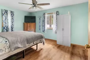 407 S 5th St, Reedsville, WI 54230 - Photo 10