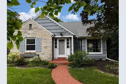 8208 N Santa Monica Blvd, Fox Point, WI 53217 - Photo 1