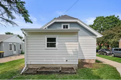 1209  Ellis St, Waukesha, WI 53186 - Photo 52