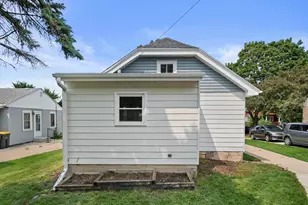 1209 Ellis St, Waukesha, WI 53186 - Photo 52