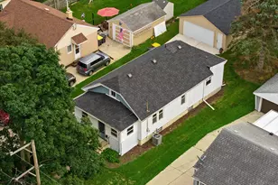 1209 Ellis St, Waukesha, WI 53186 - Photo 82