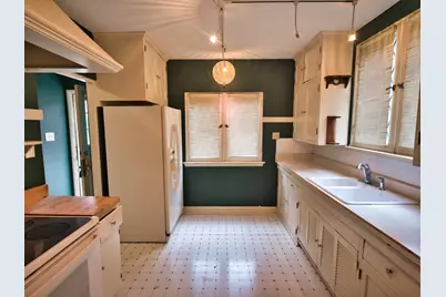 331 N 50th St, Milwaukee, WI 53208 - Photo 8