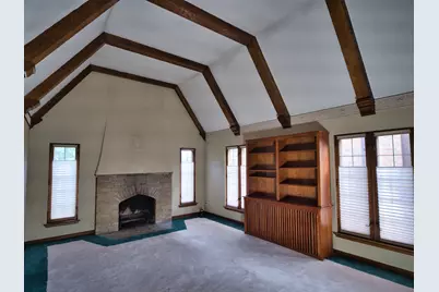 331 N 50th St, Milwaukee, WI 53208 - Photo 12