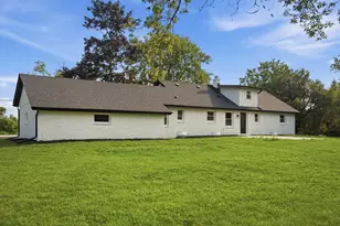 7526 W County Line Rd, Mequon, WI 53092 - Photo 68