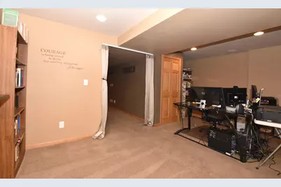 3608  Rivers Crossing Dr, Waukesha, WI 53189 - Photo 22