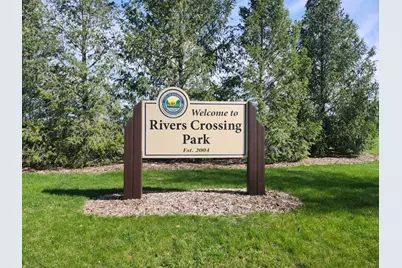 3608  Rivers Crossing Dr, Waukesha, WI 53189 - Photo 34