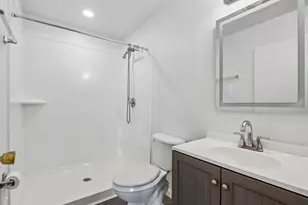 410 Cheviot Chase, Waukesha, WI 53186 - Photo 22