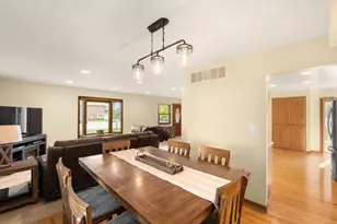 12405 W Euclid Ave, New Berlin, WI 53151 - Photo 10