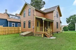 1212 Highland Ave, Racine, WI 53403 - Photo 1