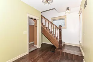 1212 Highland Ave, Racine, WI 53403 - Photo 8