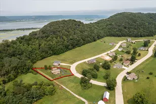 425 Fox Hollow Dr, Stoddard, WI 54658 - Photo 32