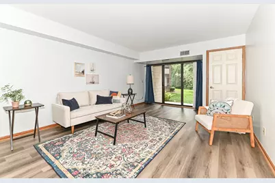 1600 W Green Tree Rd #B130, Glendale, WI 53209 - Photo 6