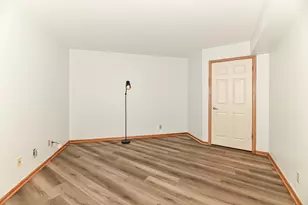 1600 W Green Tree Rd, Glendale, WI 53209 - Photo 12