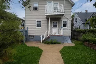 1573 Packard Ave, Racine, WI 53403 - Photo 4