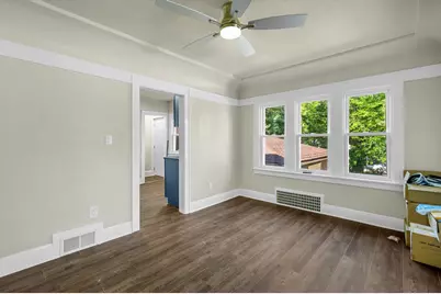 3258 N 23rd St, Milwaukee, WI 53206 - Photo 8