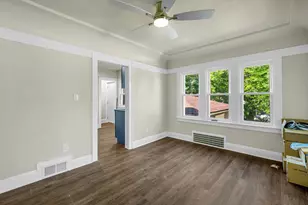 3258 N 23rd St, Milwaukee, WI 53206 - Photo 8