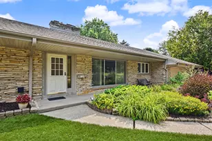 9515 W Hadley St, Milwaukee, WI 53222 - Photo 2