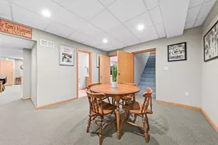 9515 W Hadley St, Milwaukee, WI 53222 - Photo 44