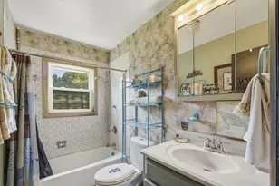135 Prairie St, Sharon, WI 53585 - Photo 8