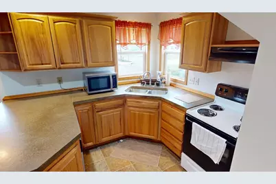 2700  Jackson St, Two Rivers, WI 54241 - Photo 6