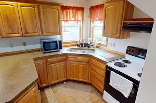 2700 Jackson St, Two Rivers, WI 54241 - Photo 6