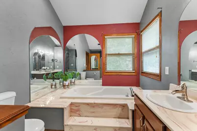 2615  Faringdon Ct, Waukesha, WI 53188 - Photo 22