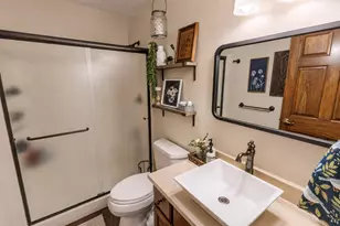 N49W15974 Caitlin Ct, Menomonee Falls, WI 53051 - Photo 12