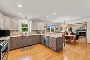 258 Clover Ln, Fredonia, WI 53021 - Photo 14