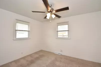 3940  Lasalle St, Racine, WI 53402 - Photo 24