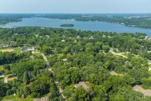 126 N Lapham Peak Rd, Delafield, WI 53018 - Photo 34