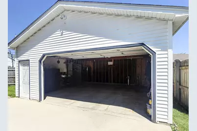 529  West Blvd, Racine, WI 53405 - Photo 18