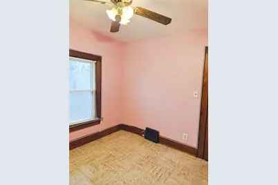 529  West Blvd, Racine, WI 53405 - Photo 16