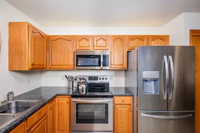 1270  Village Centre Dr #1, Somers, WI 53144 - Photo 8