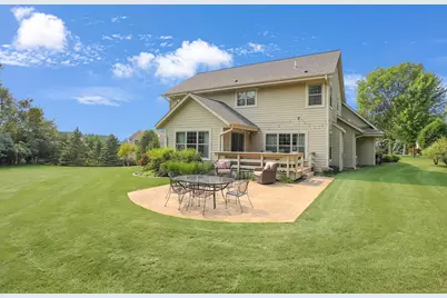 W270N2468  Orchard Ln, Pewaukee, WI 53072 - Photo 40