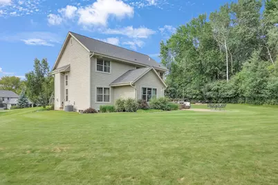 W270N2468  Orchard Ln, Pewaukee, WI 53072 - Photo 38