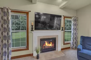 W270N2468 Orchard Ln, Pewaukee, WI 53072 - Photo 18