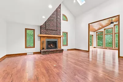 4730  Willow Creek Ln, Sheboygan, WI 53083 - Photo 18