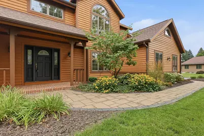 4730  Willow Creek Ln, Sheboygan, WI 53083 - Photo 6