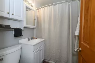 4019 S Kansas Ave, Saint Francis, WI 53235 - Photo 20