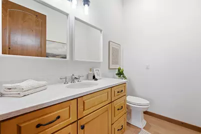 3244 N Interlaken Dr, Summit, WI 53066 - Photo 18