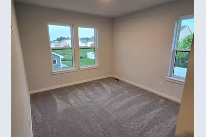 1499  Patton Dr, Hartford, WI 53027 - Photo 18