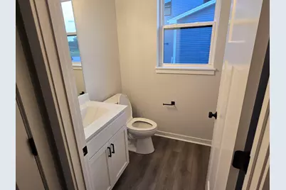 1499  Patton Dr, Hartford, WI 53027 - Photo 10