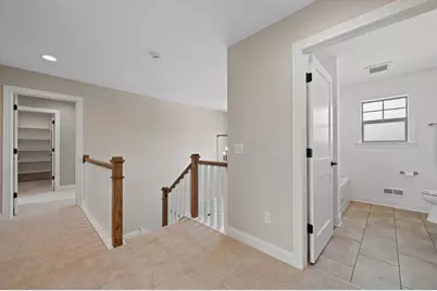 N66W21349  Sweet Clover Dr, Menomonee Falls, WI 53051 - Photo 18