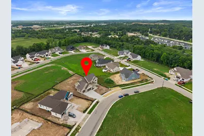 N66W21349  Sweet Clover Dr, Menomonee Falls, WI 53051 - Photo 42
