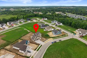 N66W21349 Sweet Clover Dr, Menomonee Falls, WI 53051 - Photo 42