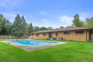N56W15799 Bette Dr, Menomonee Falls, WI 53051 - Photo 48