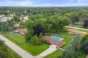 N56W15799 Bette Dr, Menomonee Falls, WI 53051 - Photo 44