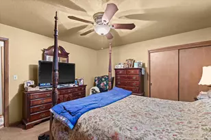 N56W15799 Bette Dr, Menomonee Falls, WI 53051 - Photo 26