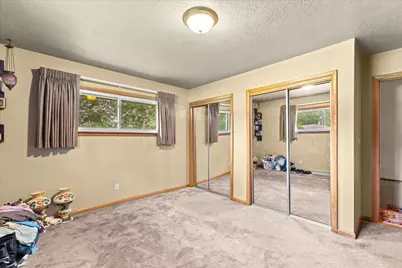 N56W15799  Bette Dr, Menomonee Falls, WI 53051 - Photo 22